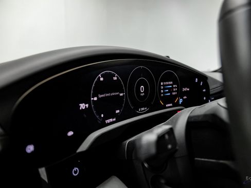 Used 2023 Porsche Taycan Turbo S w/ Premium Package image 30