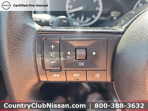Certified 2023 Nissan Rogue SV AWD/4WD image 19