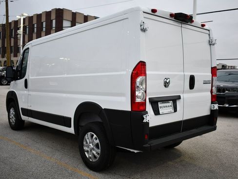 New 2026 RAM ProMaster 1500 w/ Quick Order Package 22G SLT image 4