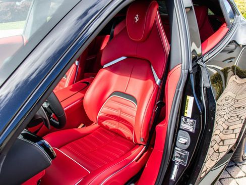 Certified 2024 Ferrari Purosangue AWD/4WD image 41