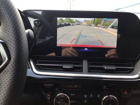 New 2026 Chevrolet Trax RS w/ Driver Confidence Package image 14