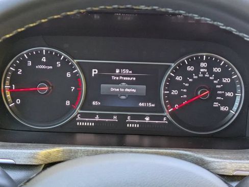 Used 2023 Kia Sorento S AWD/4WD image 32