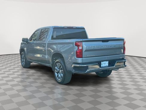 Used 2025 Chevrolet Silverado 1500 LT AWD/4WD image 5