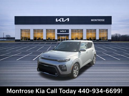 Used 2020 Kia Soul LX FWD image 1