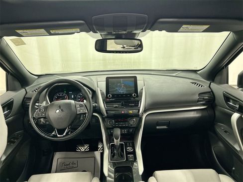 Used 2023 Mitsubishi Eclipse Cross SEL image 19
