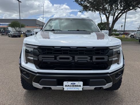 Certified 2025 Ford F150 Raptor AWD/4WD image 6