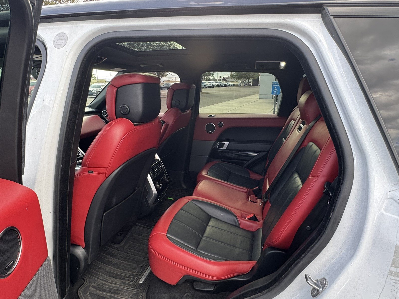 Used 2018 Land Rover Range Rover Sport Autobiography AWD/4WD image 17