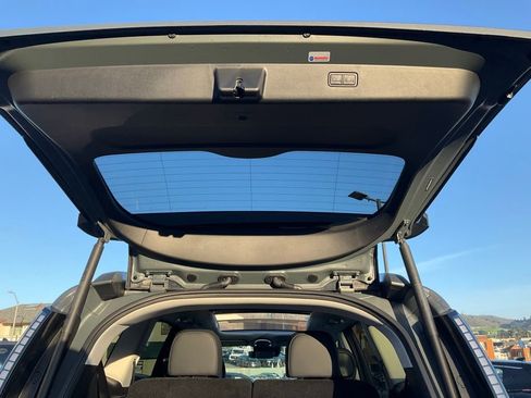 Used 2026 Hyundai Ioniq 9 Limited image 11