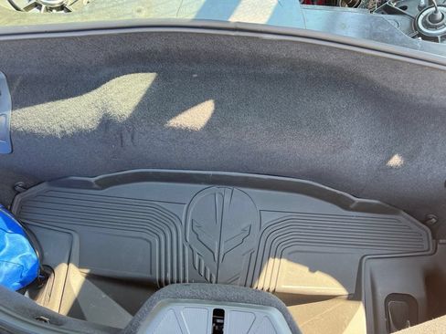 Used 2023 Chevrolet Corvette Stingray Premium Cpe w/ Battery Protection Package RWD image 27