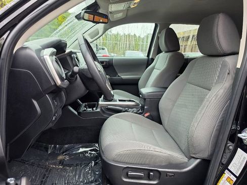 Used 2023 Toyota Tacoma SR5 w/ SX Package AWD/4WD image 21