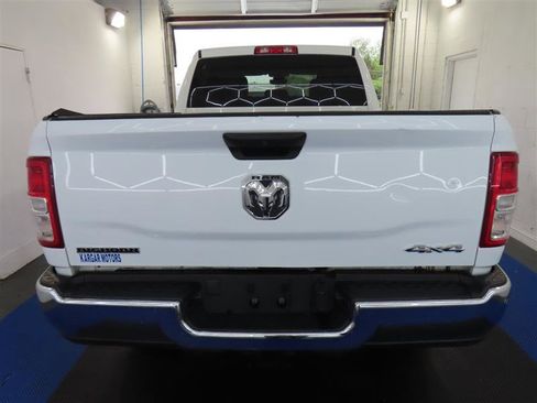 Used 2024 RAM 2500 Big Horn w/ Off Road Package AWD/4WD image 11