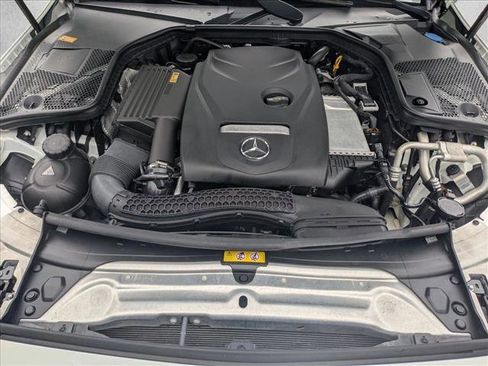 Used 2017 Mercedes-Benz C 300 4MATIC Sedan image 22