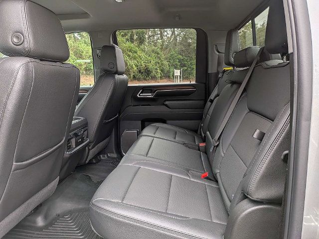 Used 2024 GMC Sierra 2500 Denali w/ Denali Reserve Package AWD/4WD image 15