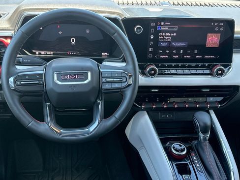 Used 2026 GMC Canyon AT4X w/ AT4X AEV Edition AWD/4WD image 18