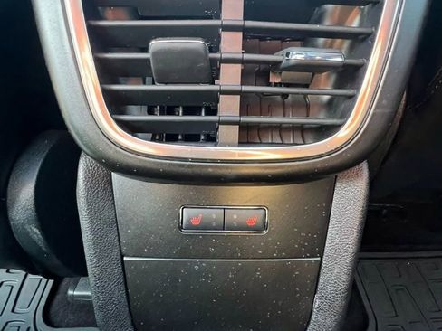 Used 2016 Lincoln MKX Reserve w/ Technology Package image 16