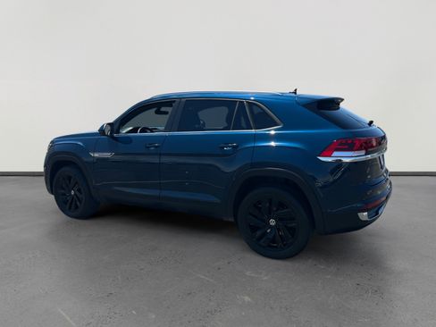 Certified 2023 Volkswagen Atlas Cross Sport SE w/ Black Wheel Package AWD/4WD image 3