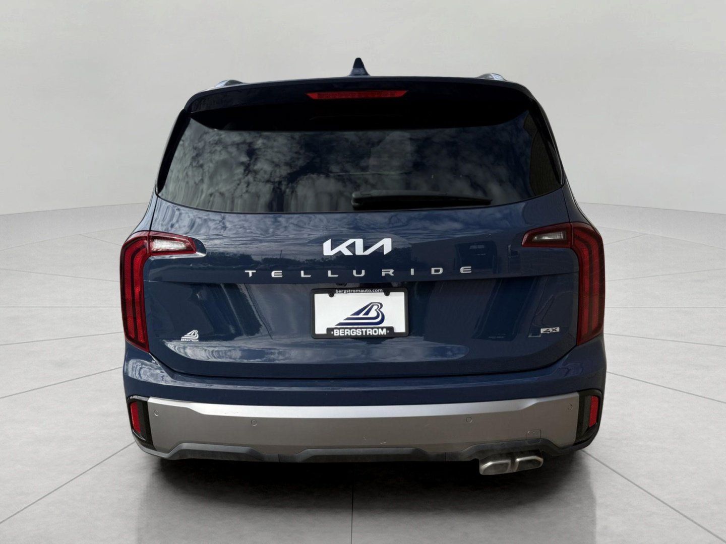 Used 2025 Kia Telluride S AWD/4WD image 11