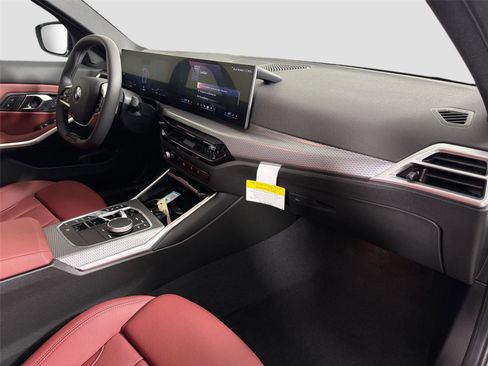 New 2026 BMW 330i xDrive Sedan w/ Premium Package AWD/4WD image 30