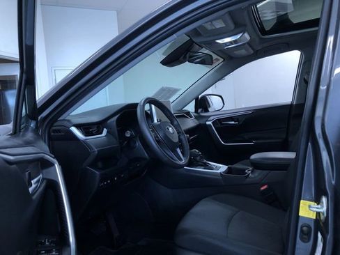 Certified 2023 Toyota RAV4 XLE w/ Convenience Package AWD/4WD image 10