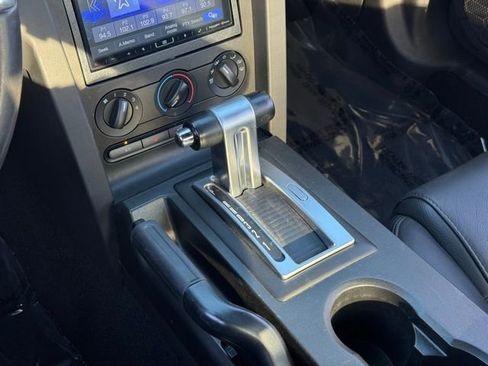 Used 2008 Ford Mustang GT RWD image 10