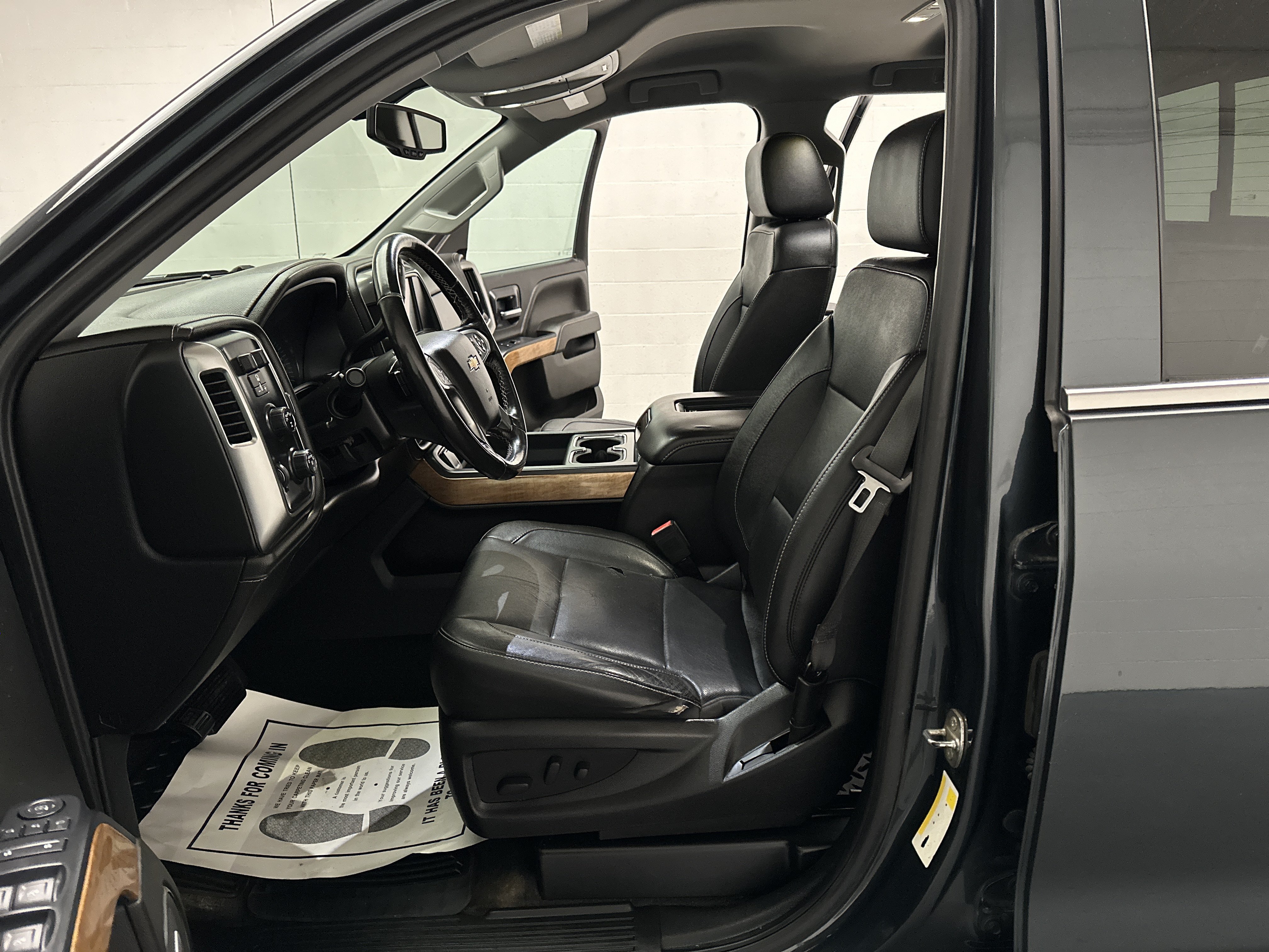 Used 2018 Chevrolet Silverado 1500 LTZ w/ Sport Package AWD/4WD image 20