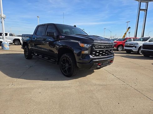 Used 2023 Chevrolet Silverado 1500 Custom Trail Boss image 8