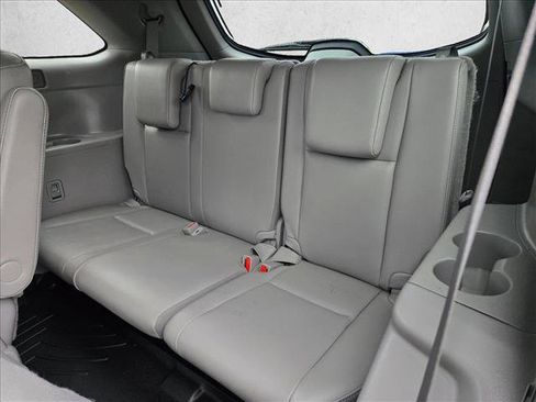 Used 2019 Toyota Highlander XLE image 20