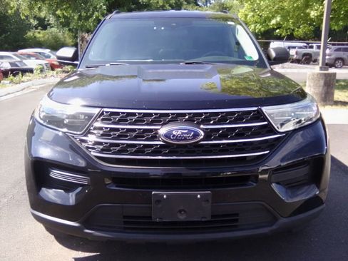 Used 2022 Ford Explorer XLT AWD/4WD image 14