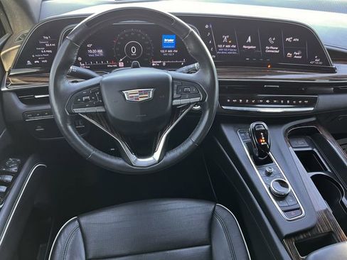 Certified 2023 Cadillac Escalade Premium Luxury image 12