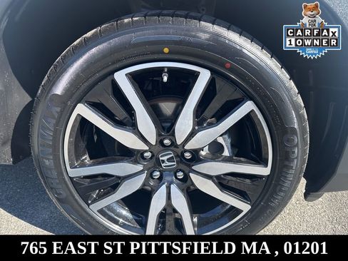 Used 2022 Honda Pilot Touring image 32