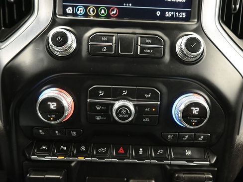 Used 2019 GMC Sierra 1500 SLT w/ SLT Premium Plus Package image 19