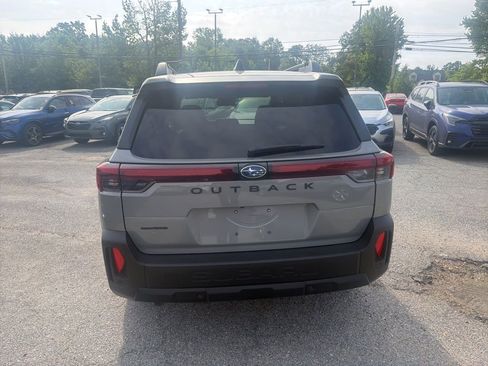 Used 2026 Subaru Outback Touring AWD/4WD image 8