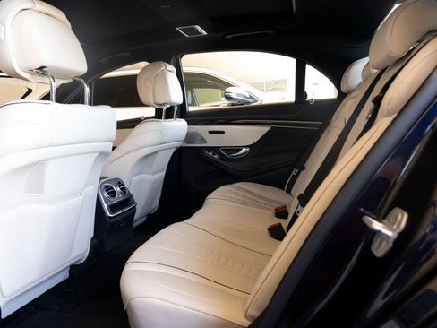 Used 2016 Mercedes-Benz S 550 Sedan image 20