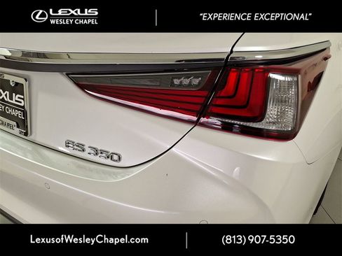 New 2025 Lexus ES 350 w/ Premium Package image 7