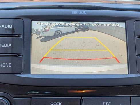 Used 2018 Kia Forte LX w/ LX Rear Camera Package FWD image 12