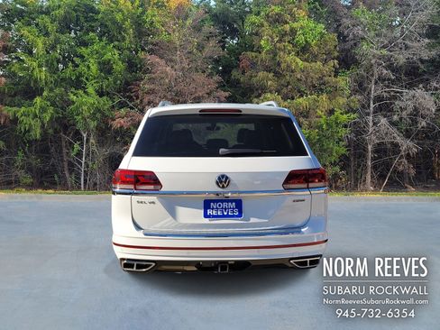 Used 2021 Volkswagen Atlas SEL Premium image 18