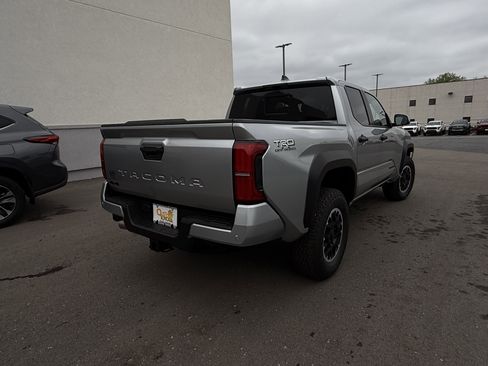 New 2026 Toyota Tacoma TRD Off-Road AWD/4WD image 27