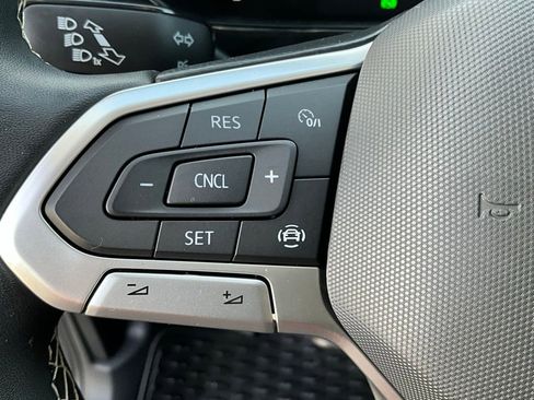 Used 2023 Volkswagen Taos S image 12