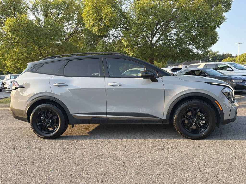 Used 2023 Kia Sportage X-Pro AWD/4WD image 2