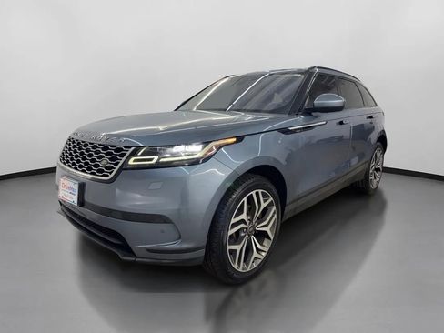 Used 2019 Land Rover Range Rover Velar S image 4