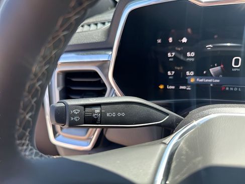 New 2026 GMC Canyon Denali image 30