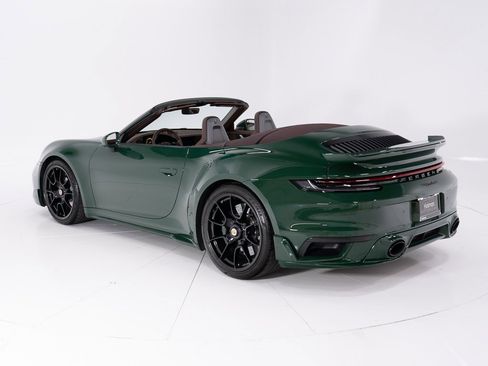 Used 2022 Porsche 911 Turbo S image 3