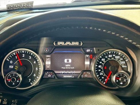 Certified 2023 RAM 1500 Big Horn AWD/4WD image 15