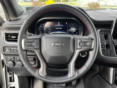 Used 2024 Chevrolet Suburban RST image 23