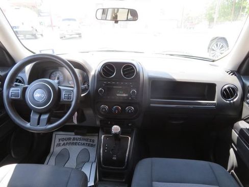 Used 2015 Jeep Patriot Sport w/ Power Value Group FWD image 15