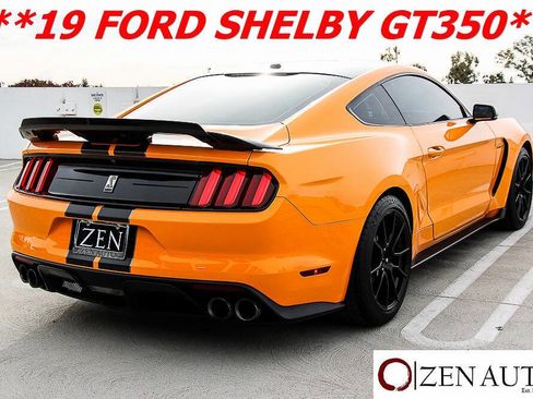 Used 2019 Ford Mustang Shelby GT350 w/ Technology Package image 10