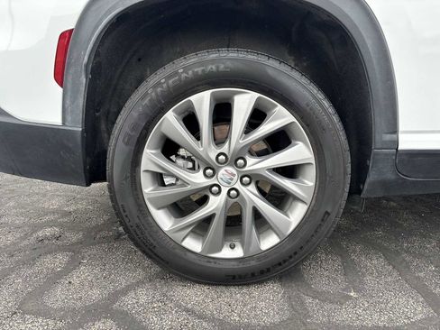 Used 2025 Buick Enclave Preferred AWD/4WD image 34