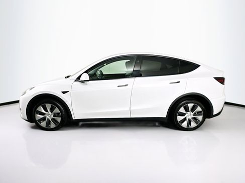 Used 2023 Tesla Model Y Long Range image 4