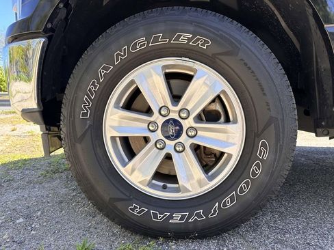 Used 2020 Ford F150 XL w/ Equipment Group 101A Mid AWD/4WD image 6