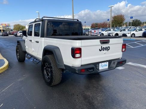 Used 2020 Jeep Gladiator Sport w/ Quick Order Package 24S image 6